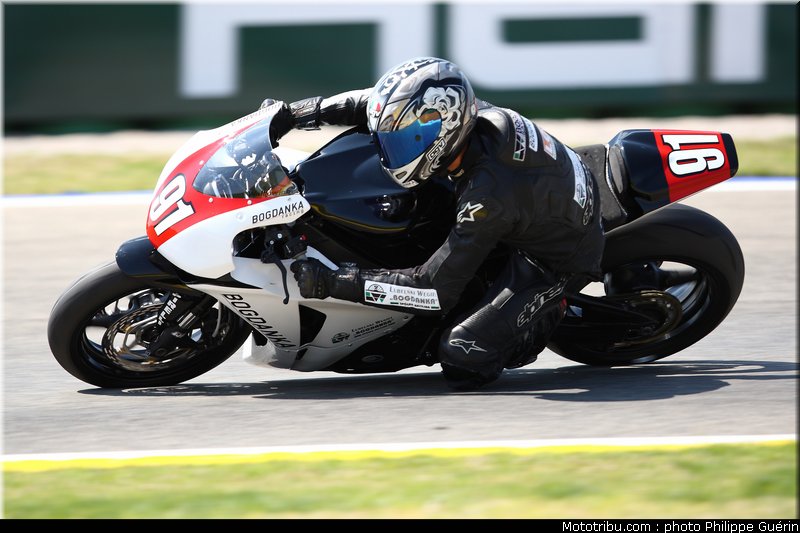 stk1000_walkowiak_1_valence_2010