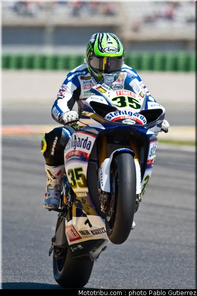 sbk_crutchlow_2_valence_2010
