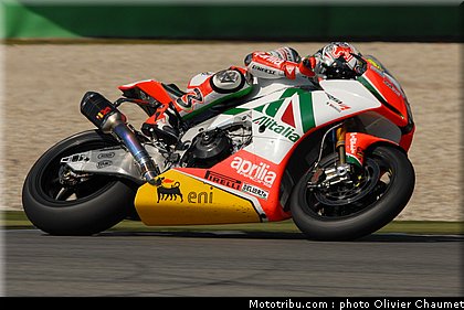 sbk_biaggi_1_assen_2010.jpg