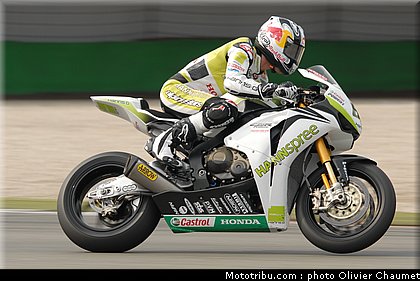 sbk_rea_3_assen_2010.jpg