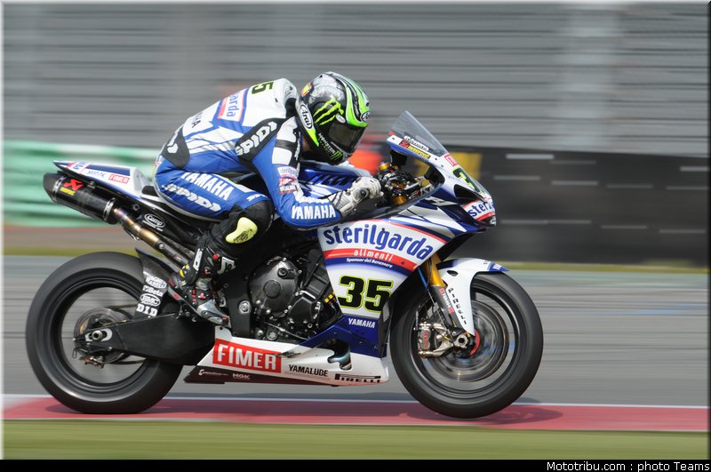 0106_sbk_crutchlow_5_assen_2010