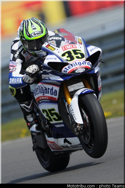 0107_sbk_crutchlow_6_assen_2010
