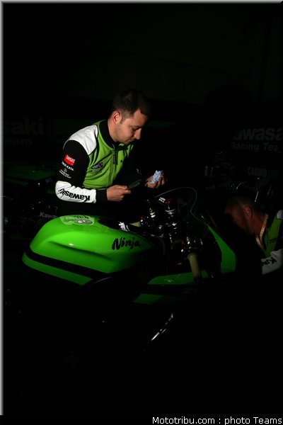 0143_sbk_kawasaki_2_assen_2010