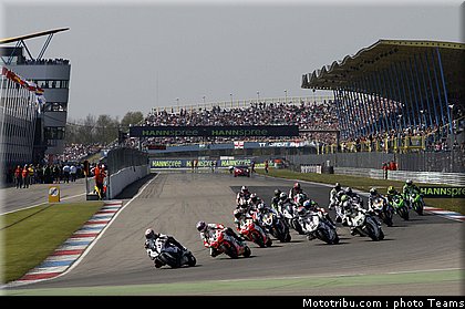 0001_sbk_001_assen_2010.jpg