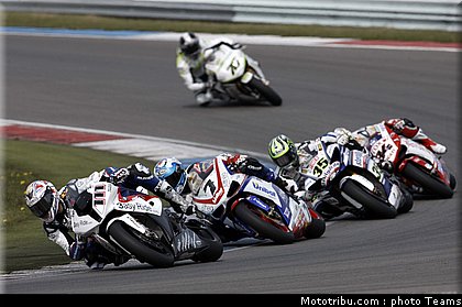 0004_sbk_004_assen_2010.jpg