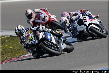 0007_sbk_007_assen_2010.JPG