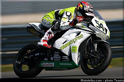 0252_supersport_sofuoglu_05_assen_2010.jpg