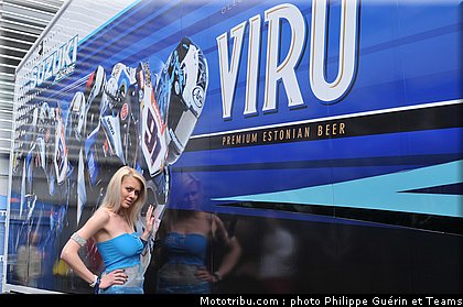 sbk_pit_babe_20_monza_2010.jpg