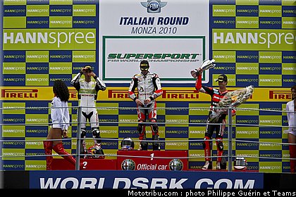 sbk_pit_babe_39_monza_2010.jpg