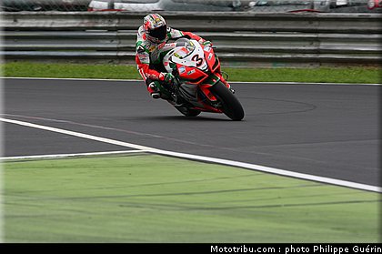 sbk_biaggi_07_monza_2010.JPG
