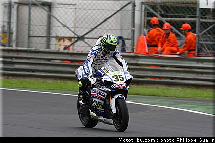 sbk_crutchlow_06_monza_2010.JPG
