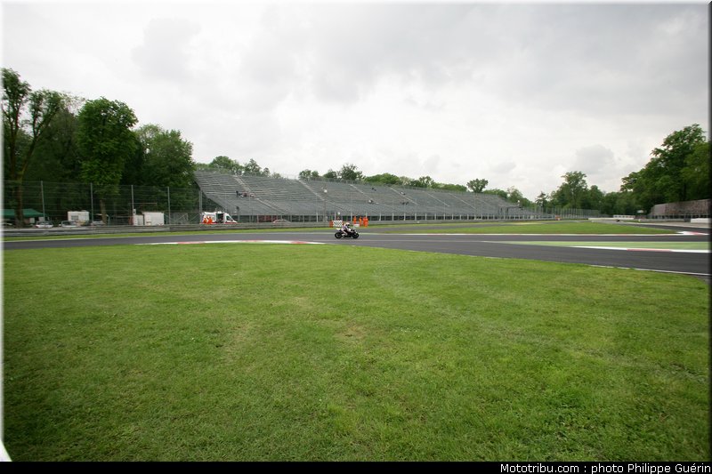 divers_circuit_31_monza_2010