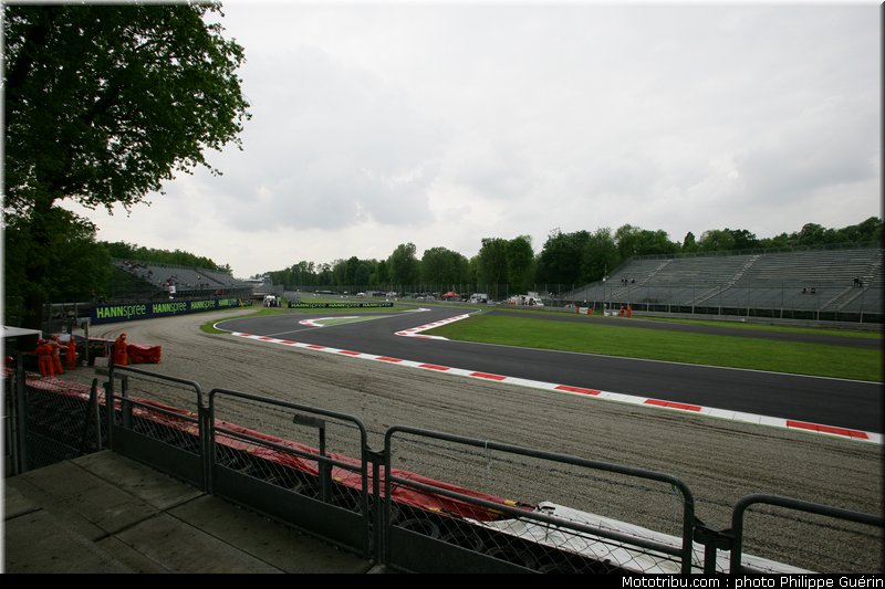 divers_circuit_33_monza_2010