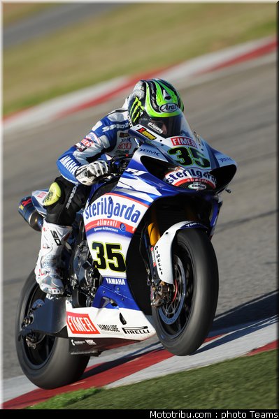 sbk_crutchlow_01_kyalami_2010