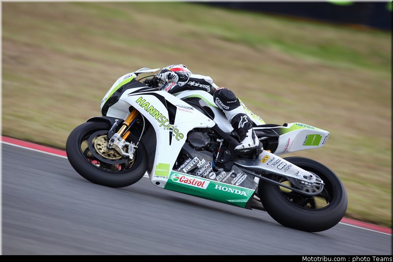 sbk_rea_13_kyalami_2010