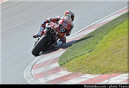 sbk_fabrizio_6_kyalami_2010.jpg