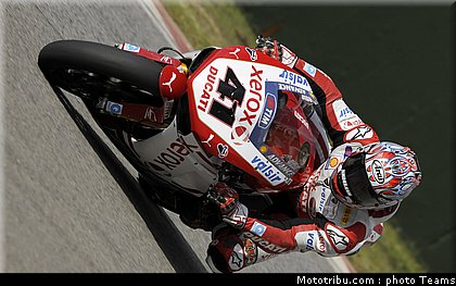 sbk_haga_3_kyalami_2010.jpg