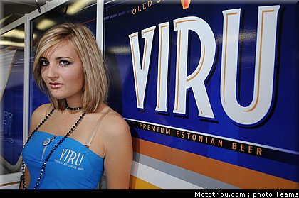 sbk_pitbabe_kyalami_2010_16.jpg