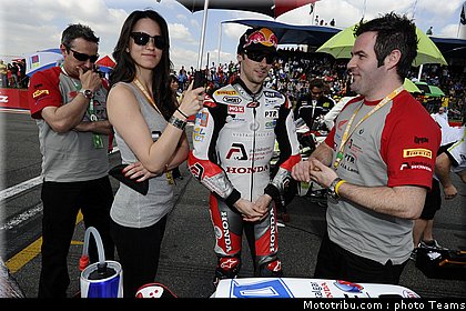 sbk_pitbabe_kyalami_2010_21.jpg