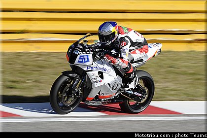supersport_laverty_01_kyalami_2010.jpg