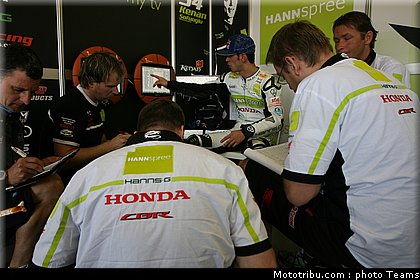 supersport_sofuoglu_07_kyalami_2010.jpg