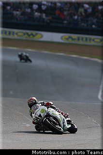 supersport_sofuoglu_15_kyalami_2010.jpg