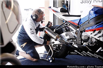 sbk_bmw_3_usa_2010.jpg
