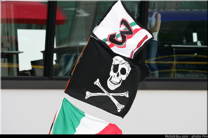 sbk_biaggi_08_sanmarin_2010