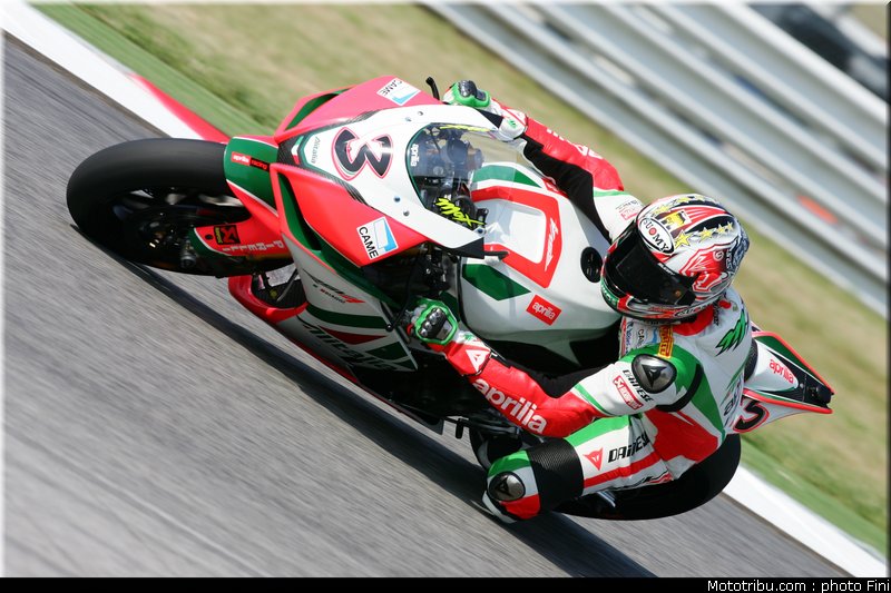 sbk_biaggi_12_sanmarin_2010