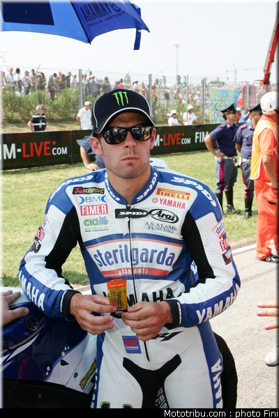 sbk_crutchlow_3_sanmarin_2010