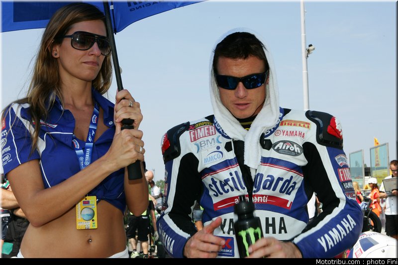 sbk_pitbabes_sanmarin_2010_015