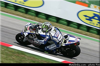 sbk_crutchlow_7_sanmarin_2010.JPG