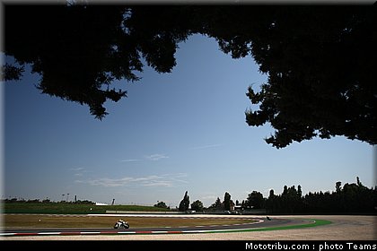 sbk_rea_04_sanmarin_2010.jpg