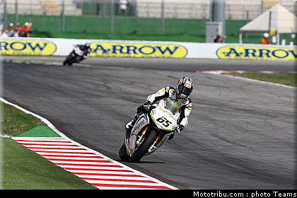 sbk_rea_11_sanmarin_2010.jpg