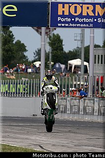 supesport_sofuoglu_11_sanmarin_2010.jpg