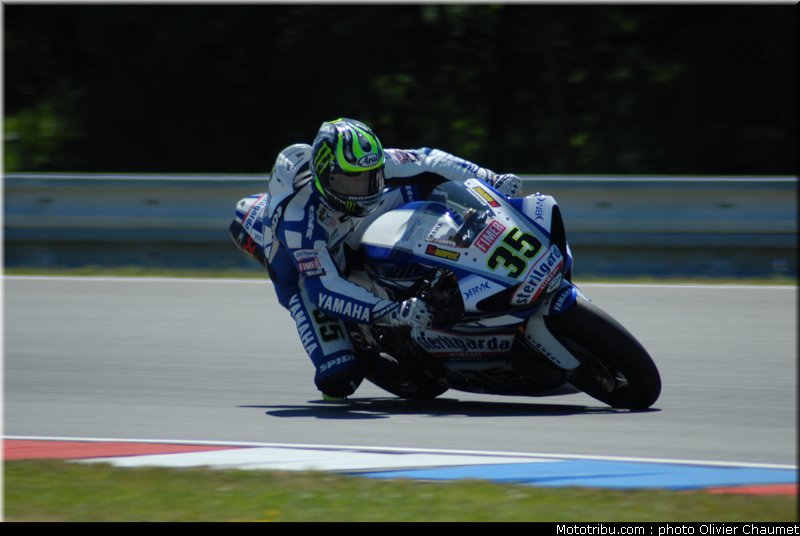 sbk_crutchlow_4_tchequie_2010