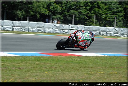 sbk_biaggi_3_tchequie_2010.JPG