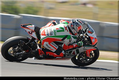 sbk_biaggi_4_tchequie_2010.JPG