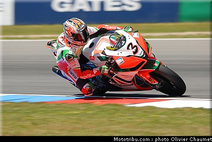 sbk_biaggi_7_tchequie_2010.JPG