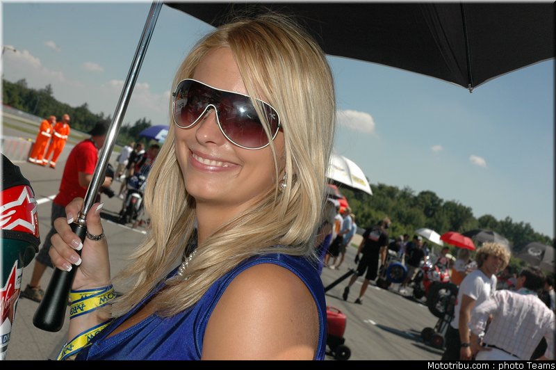 pitbabe_superbike_tchequie_2010_04