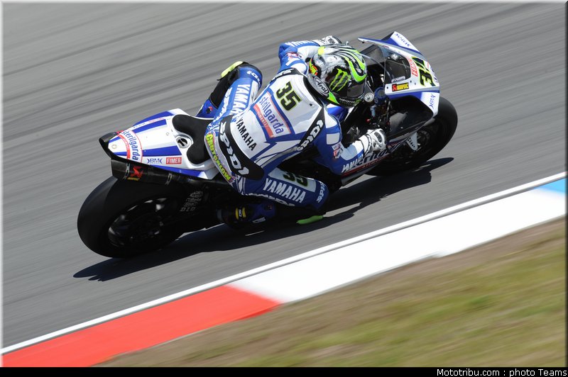 sbk_crutchlow_02_tchequie_2010
