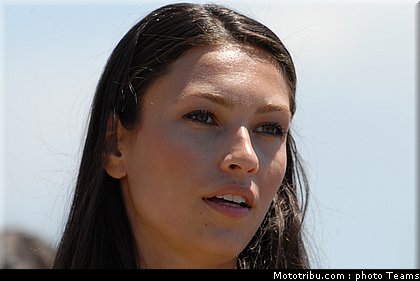 pitbabe_superbike_tchequie_2010_09.jpg
