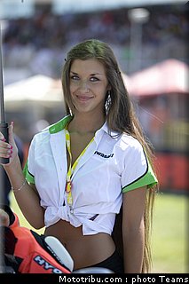 pitbabe_superbike_tchequie_2010_27.jpg
