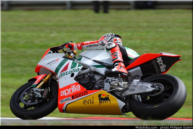 sbk_biaggi_13_angleterre_2010