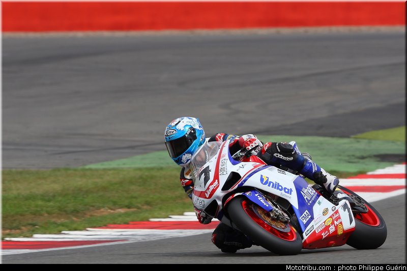 sbk_checa_06_angleterre_2010