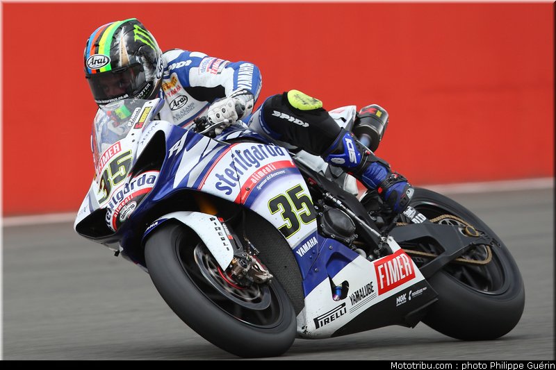 sbk_crutchlow_05_angleterre_2010