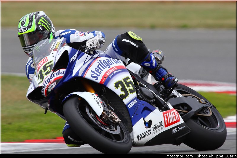 sbk_crutchlow_15_angleterre_2010