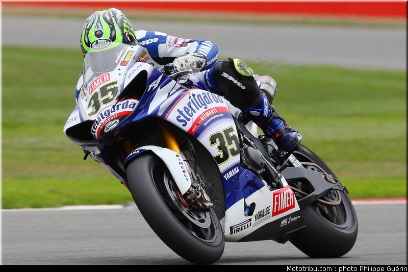 sbk_crutchlow_17_angleterre_2010