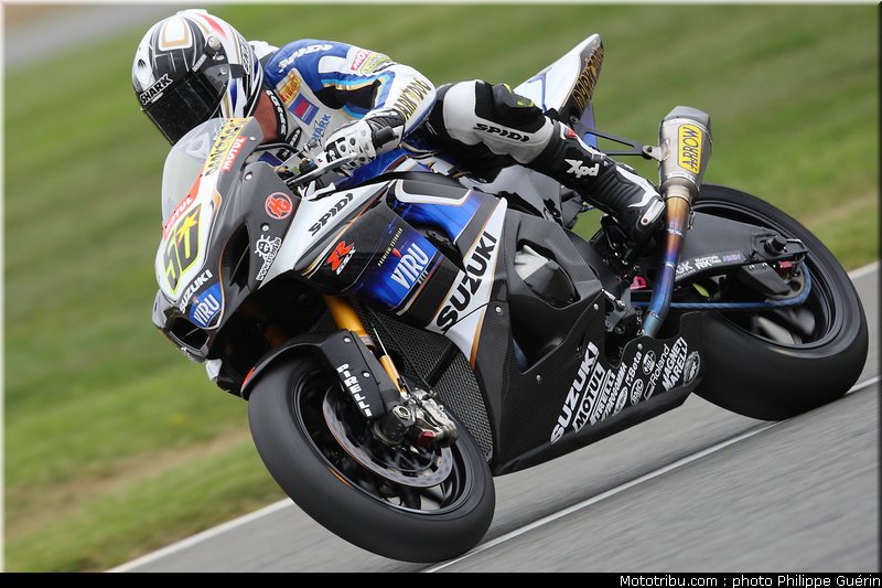 sbk_guintoli_12_angleterre_2010