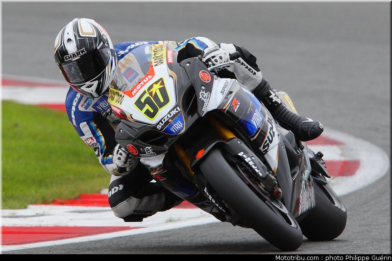 sbk_guintoli_16_angleterre_2010